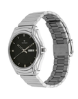 Titan Karishma Men Analog Day & Date Quartz Watch 1578SM04