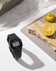 Casio LW-204-1BVDF Analog Women