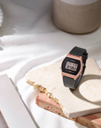 Casio LW-204-1AVDF Analog Women
