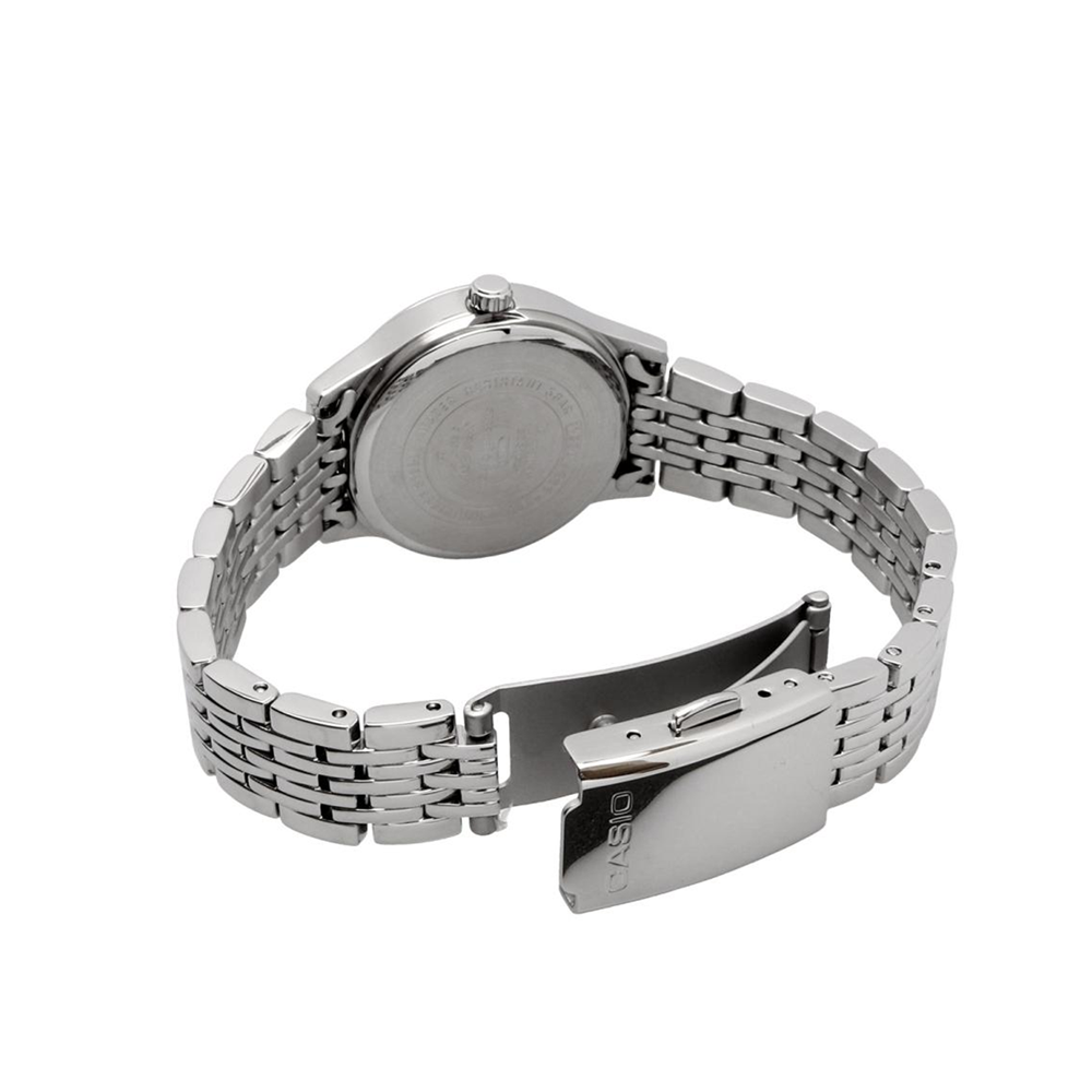 Casio BLS-100D-7AVDF Sapphire Stainless Steel Analogue Watch
