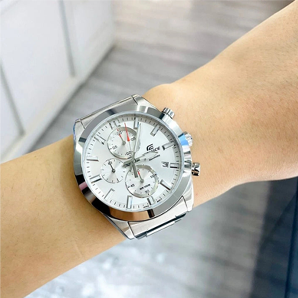 Casio EDIFICE EFB-710D-7AVDF – Chronograph