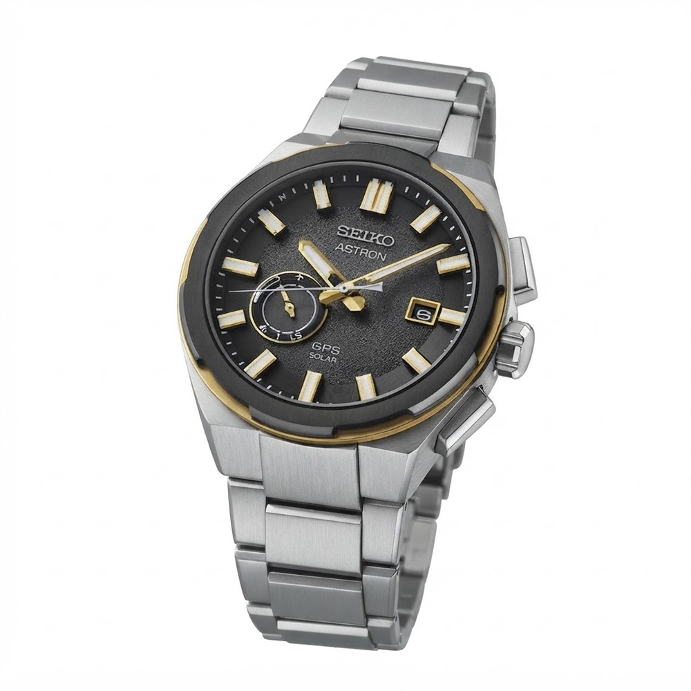 Seiko Astron SSJ026J1 Men's GPS Solar Watch