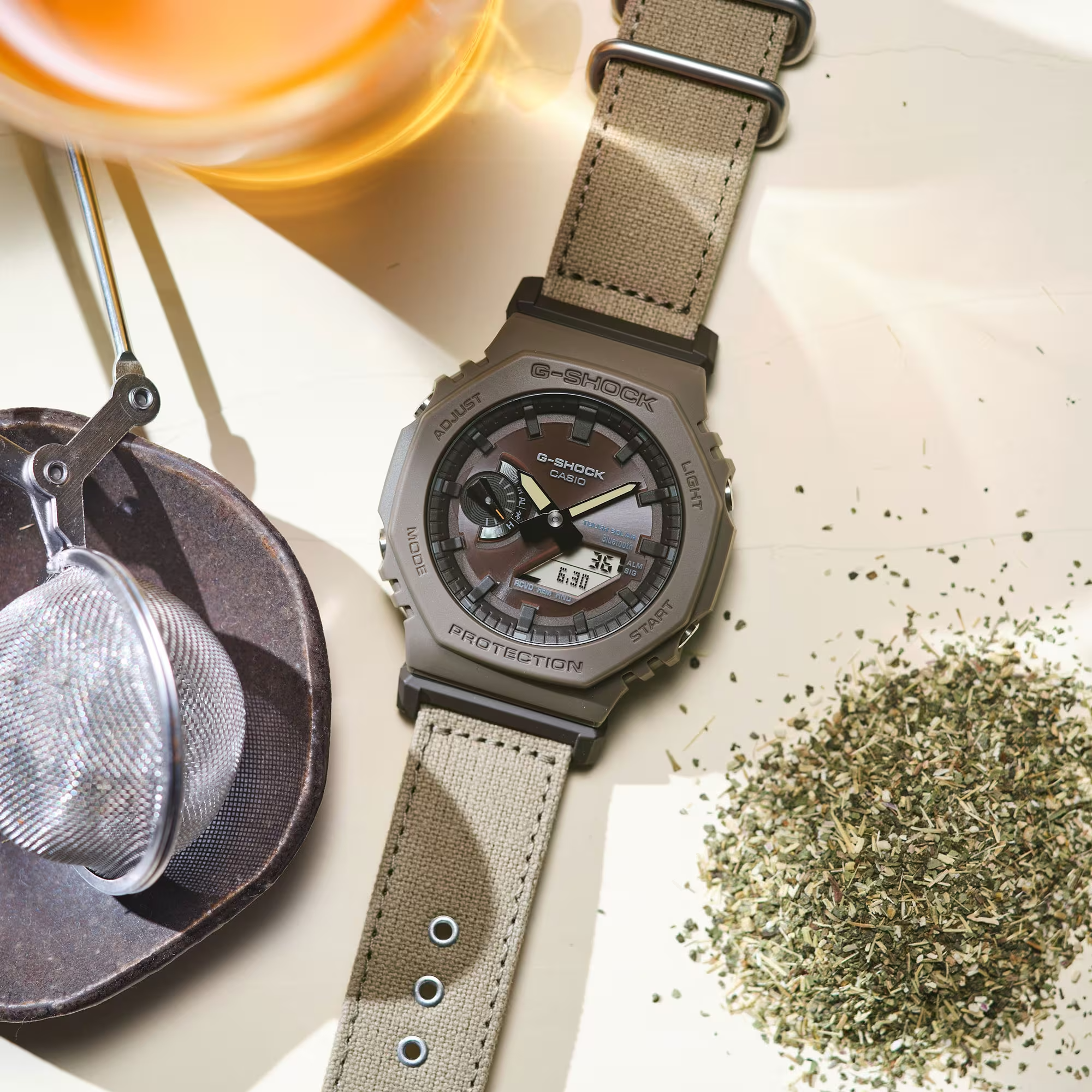 Casio G-Shock GA-B2100CT-5ADR Analog Digital Combination