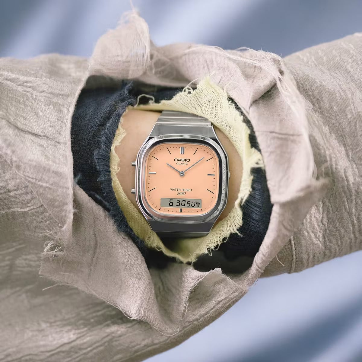 Casio Vintage AQ-240E-4ADF