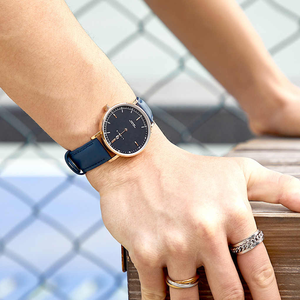 TYME  LIEBIG L5001 Sport Hybrid Watch